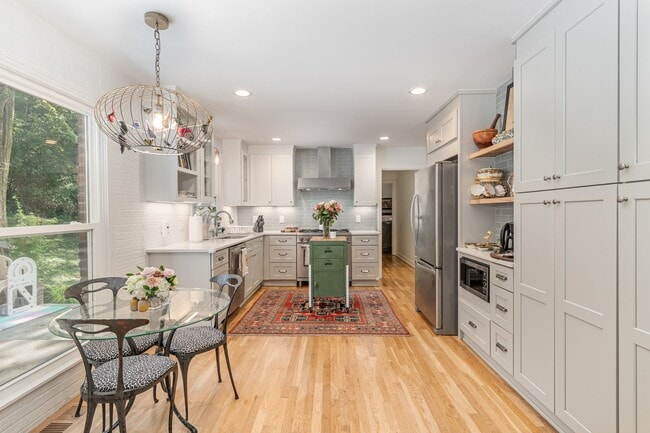 Building Photo - 5817 Fredericksburg Drive – Forest Hills |...