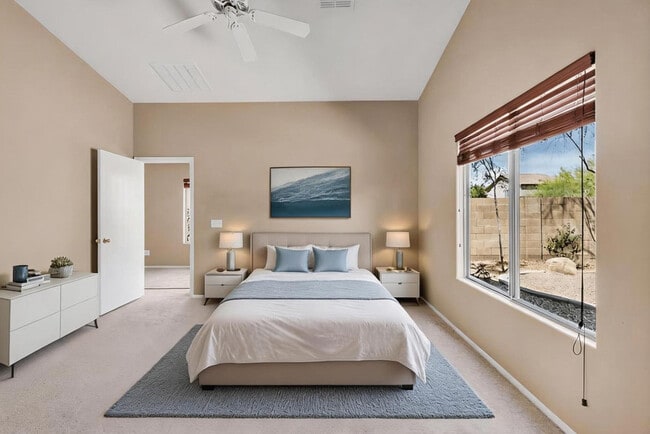 Building Photo - 42780 W Sunland Dr