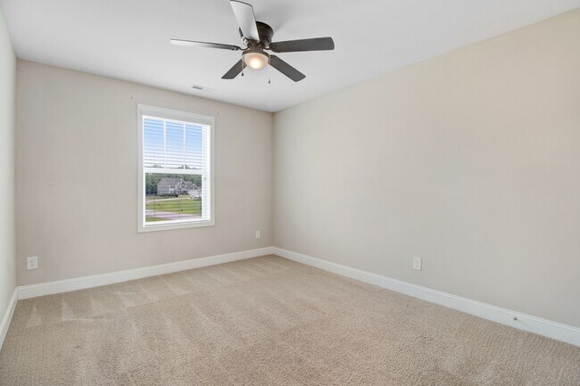Building Photo - 301 Korbel Dr