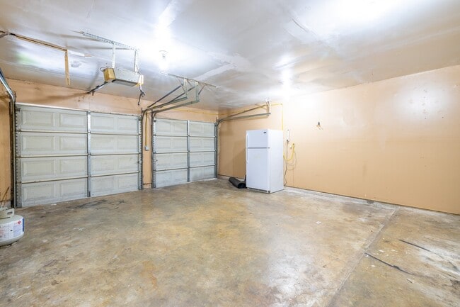 Building Photo - 4910 Redfish Reef Dr