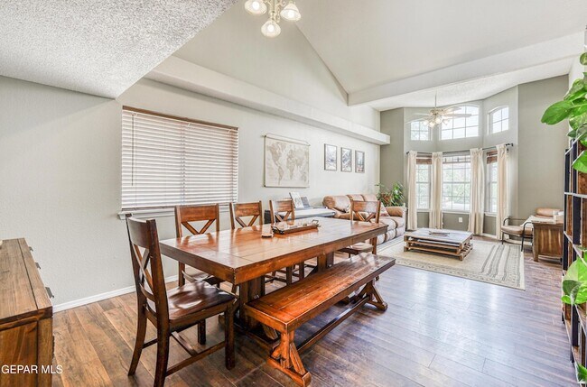 Building Photo - 12748 Tierra Pueblo Dr