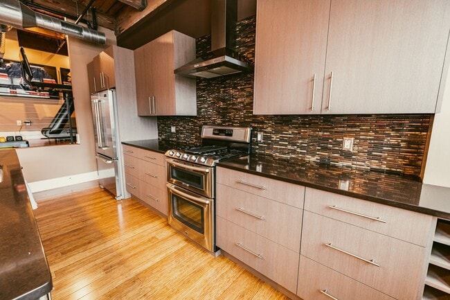 Building Photo - 1 Capron St