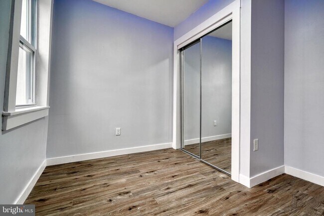 Building Photo - 1125 Washington Blvd