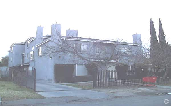 Building Photo - 6406 Denny Ave