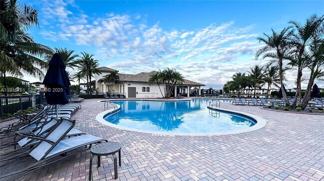 Building Photo - 9735 W 34th Ct