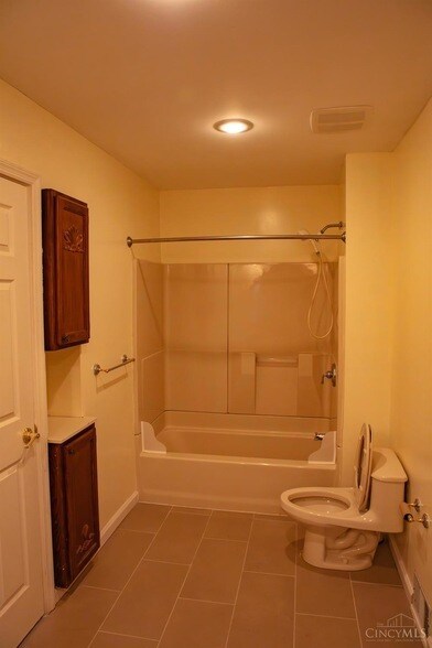 Building Photo - 8593 Concord Hills Cir