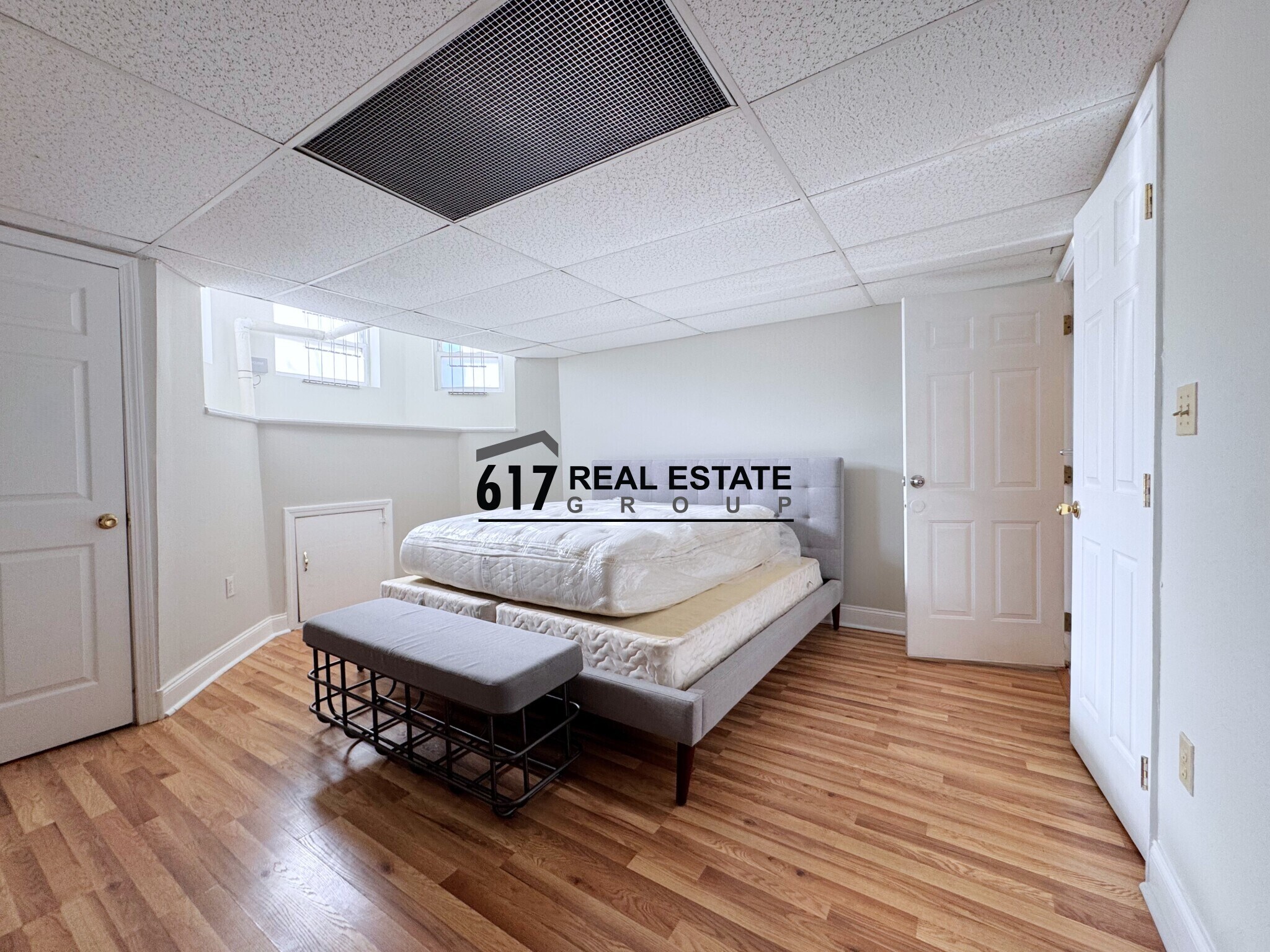 Building Photo - 140 Commonwealth Ave