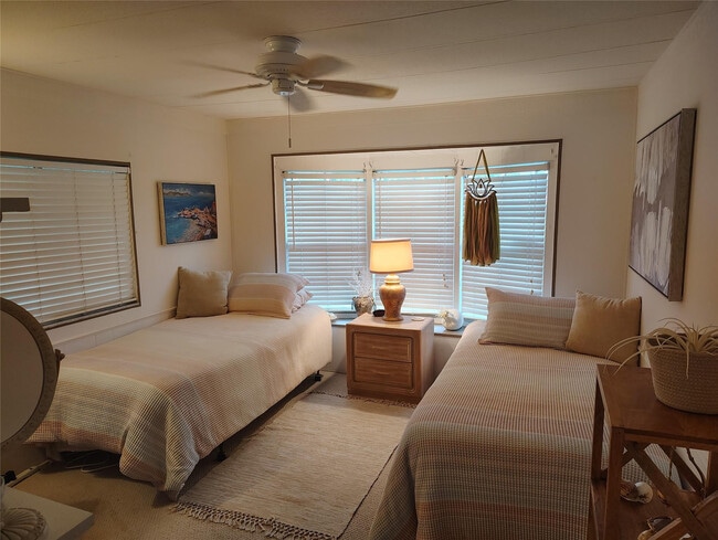 Building Photo - 142 W Caribbean