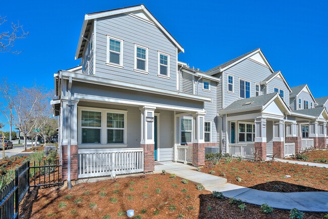 Primary Photo - 3 Bedroom 2.5 Bath 2 Car Garage Condo At C...