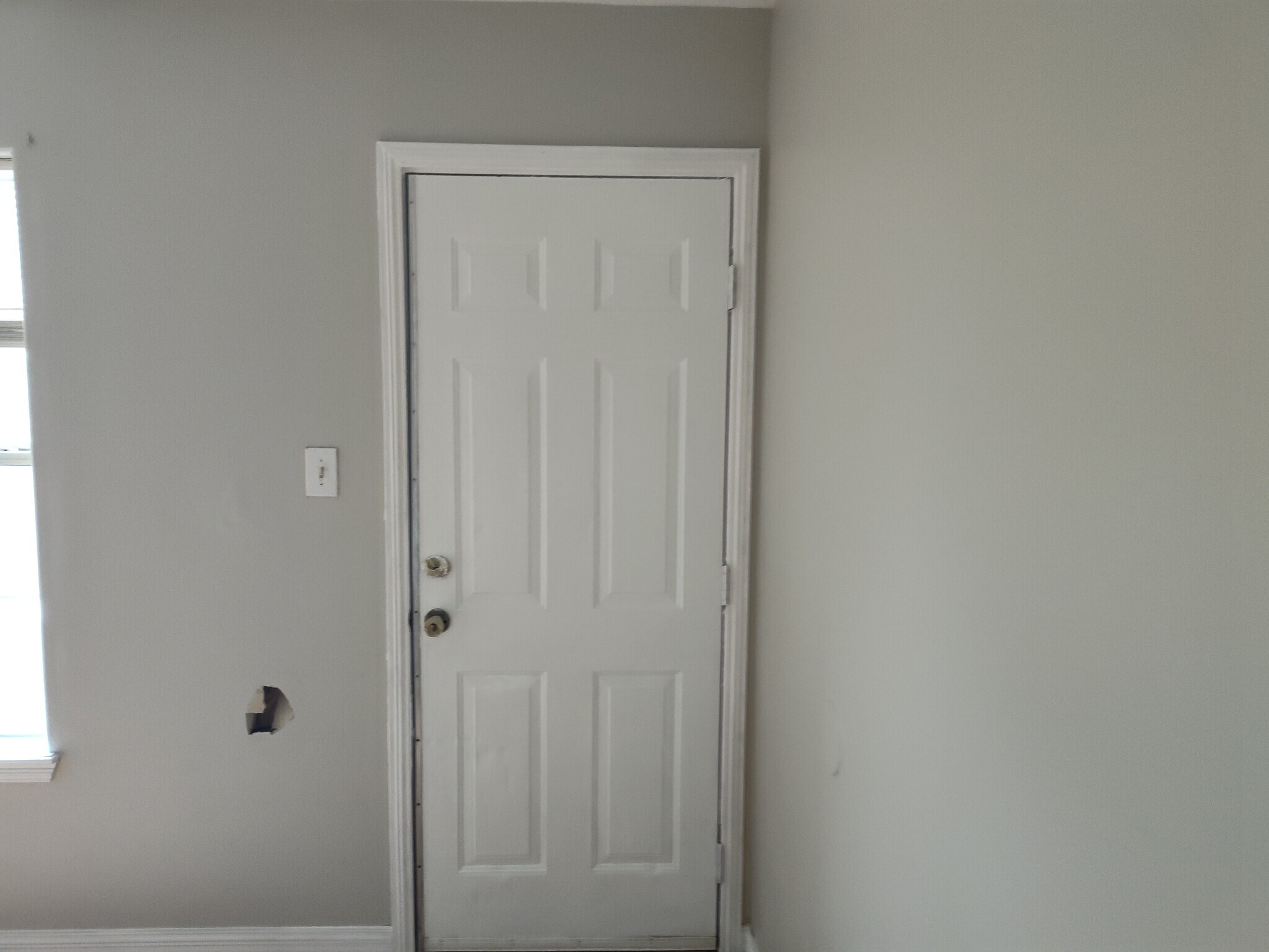Building Photo - 2117 Aruba Dr