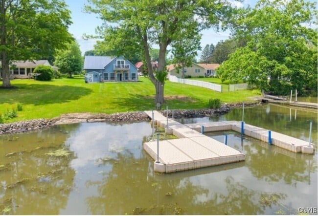 Building Photo - 13 E Edgewater Dr