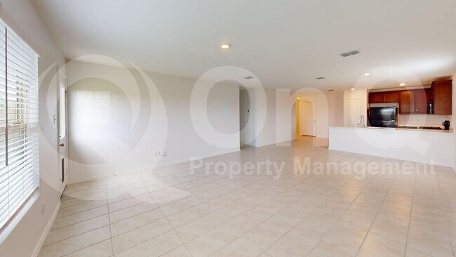 Building Photo - 14017 Ilderton St