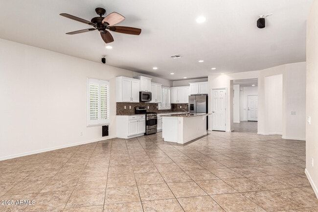 Building Photo - 27112 N 56th Dr