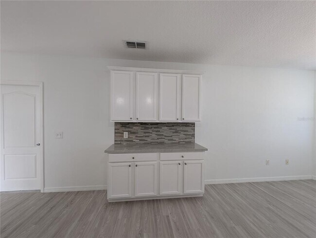 Building Photo - 2203 Chatham Pl Dr