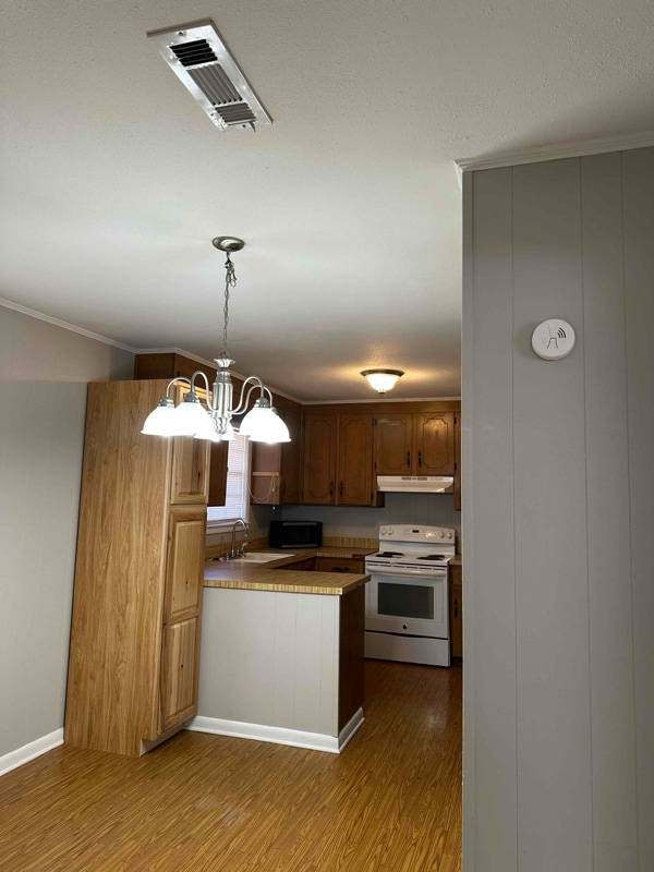Building Photo - 2211 Shannondoah Dr