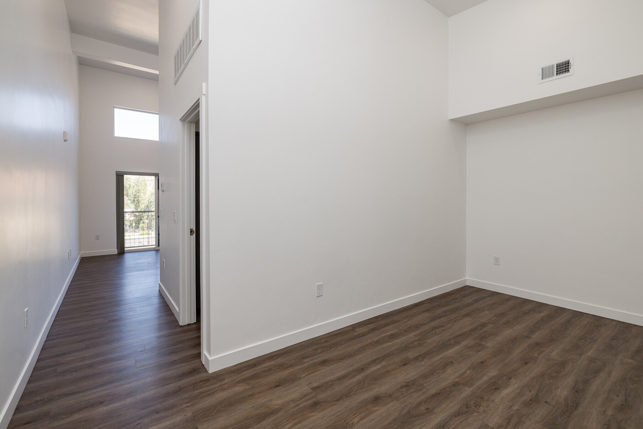 Building Photo - 443 Kane Creek Blvd