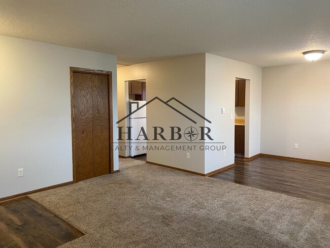 Building Photo - 2426 30th Ave NW