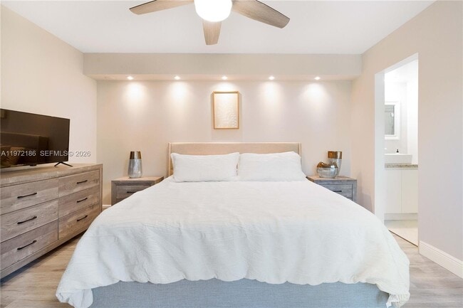 Building Photo - 9844 NW 6th Ct