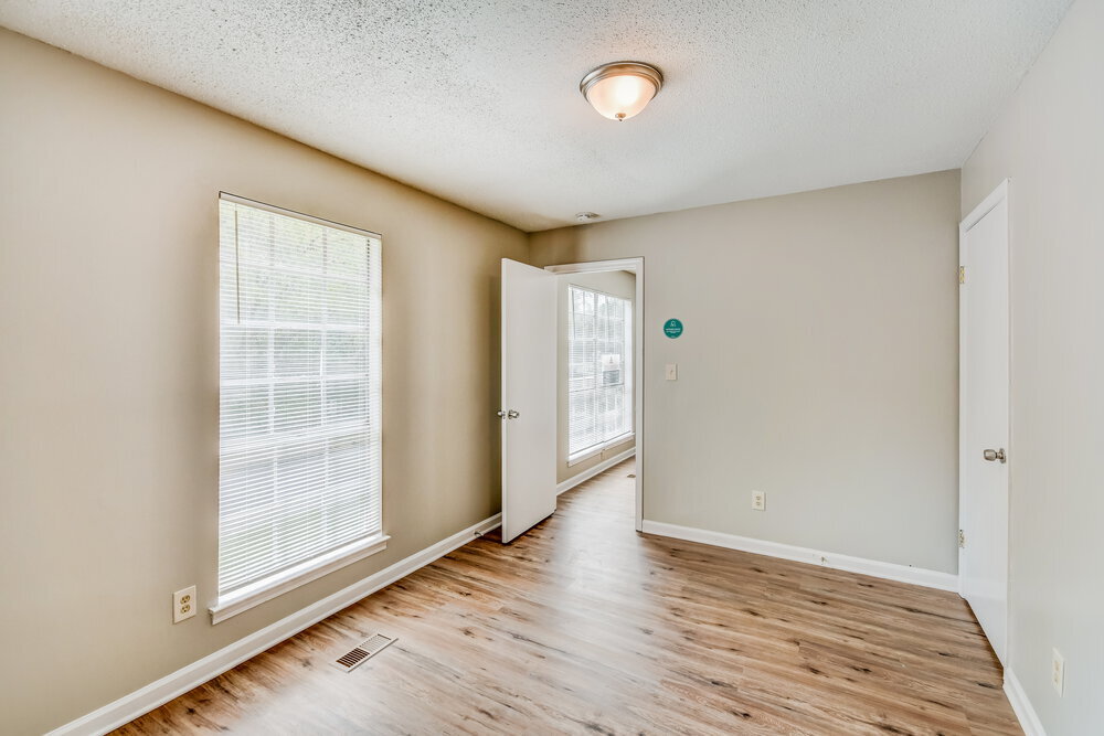 Building Photo - 1512 Marlin Springs Rd