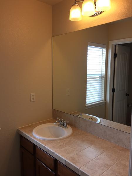 Building Photo - 6058 Cumbre Vista Wy