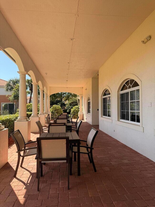 Building Photo - 7189 Briella Dr