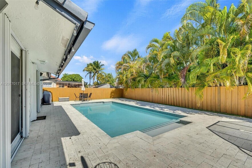 Building Photo - 14813 SW 171st Ter