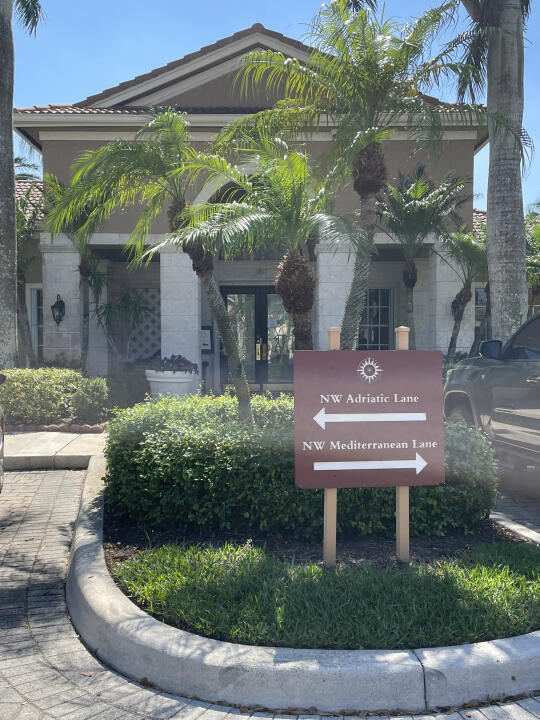 Building Photo - 3817 NW Mediterranean Ln