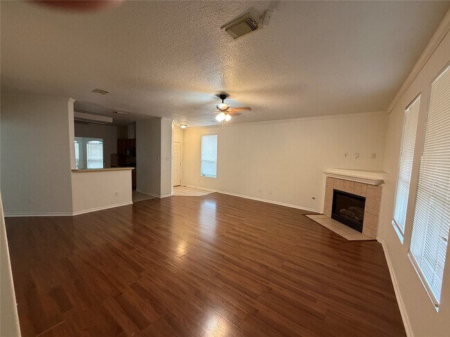 Building Photo - 18506 Carousel Creek Ct