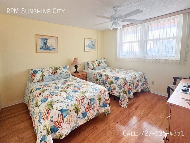 Building Photo - 17580 Gulf Blvd