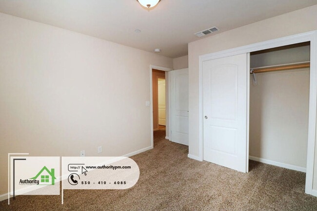 Building Photo - 573 Mission De Oro Dr