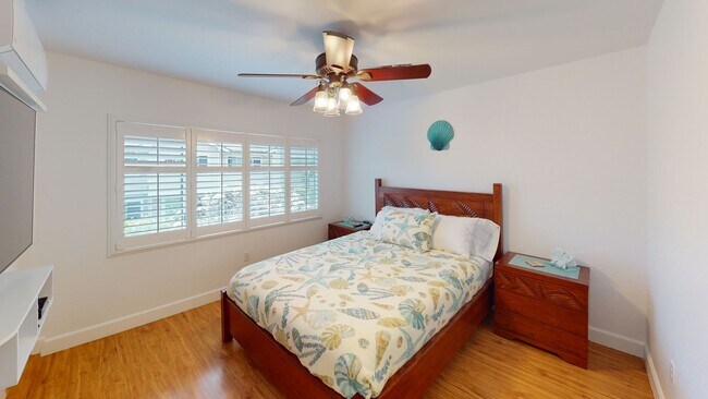 Building Photo - 92-1493 Aliinui Dr