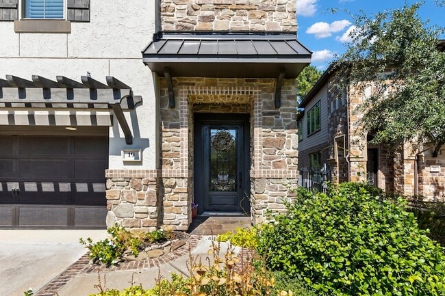 Building Photo - 19 Jonquil Pl