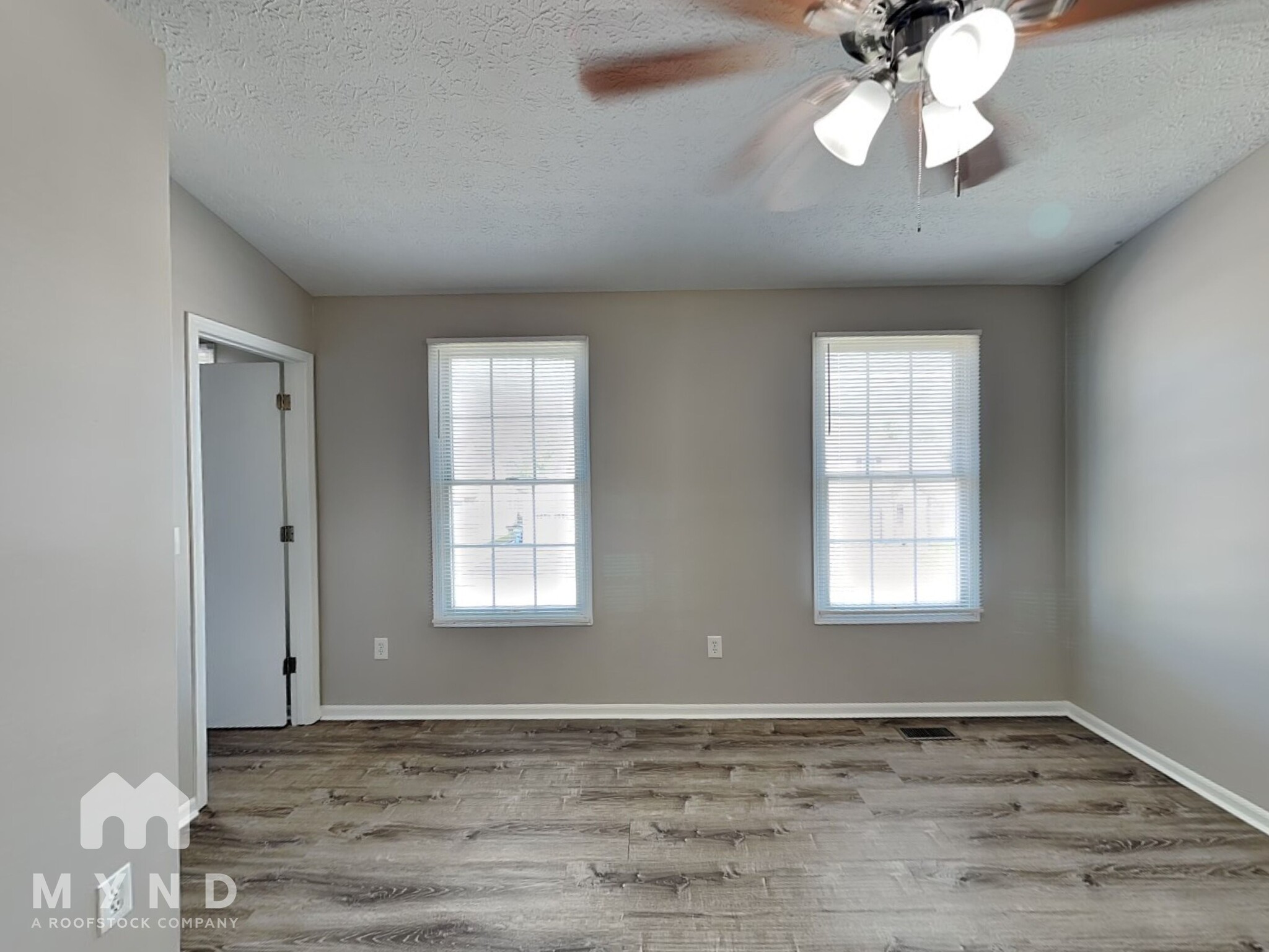 Building Photo - 4573 Dungannon Dr