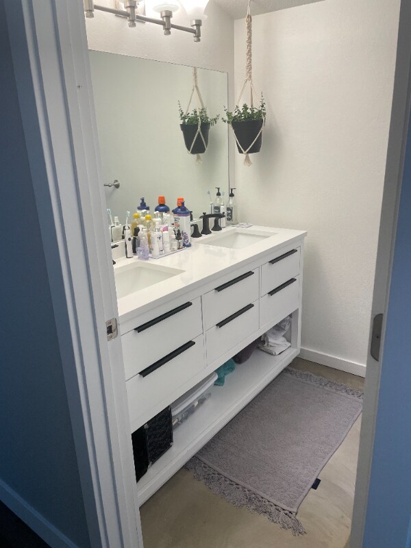 Building Photo - 15445 63rd Ave NE