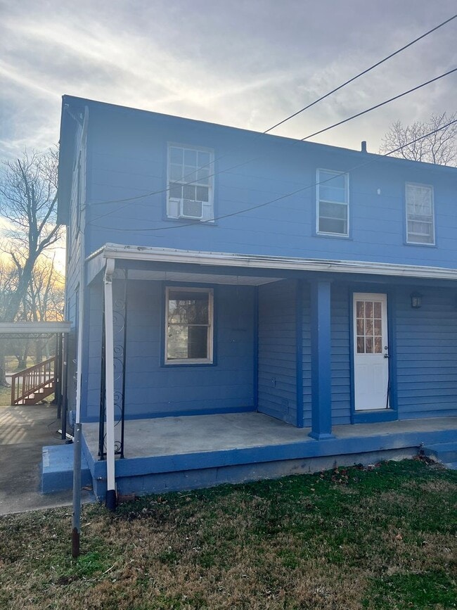 Building Photo - 1011 Merritt St