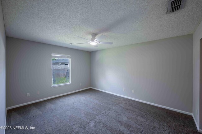 Building Photo - 570 Manship Dr