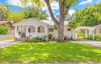 Building Photo - 1112 W Kirby St