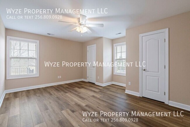 Building Photo - 104 Hardiman Pl Ln