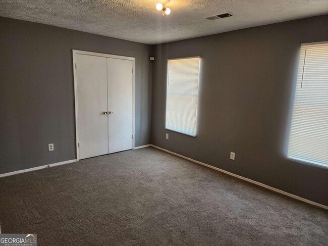 Building Photo - 128 Cardinal Ln