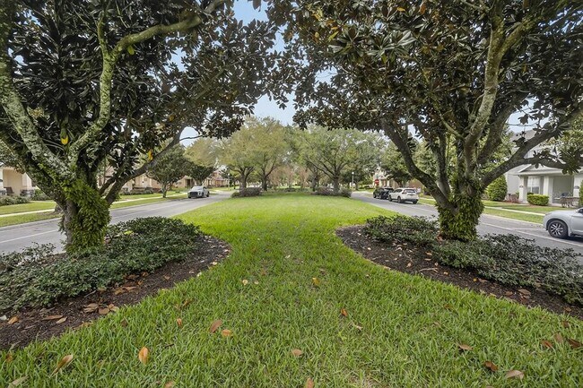 Building Photo - 14239 Avenue of the Groves