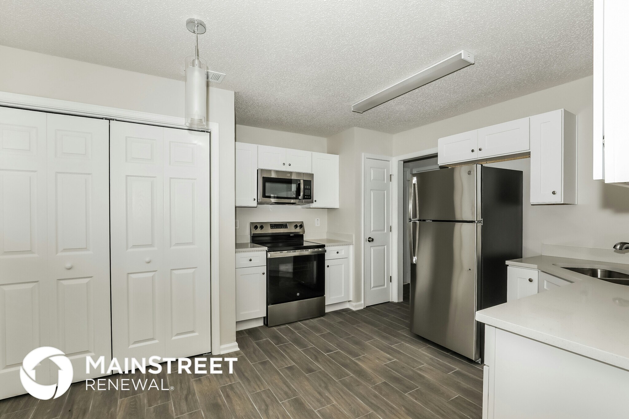 Building Photo - 1065 Garrison Ct