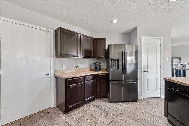 Building Photo - 2707 Piney Lake Ct