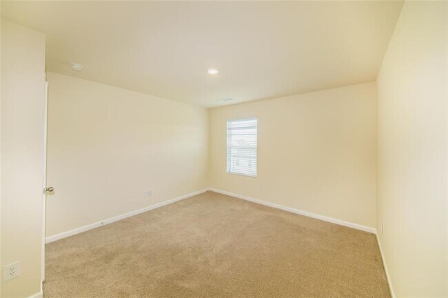 Building Photo - 4420 Merrigold Wy