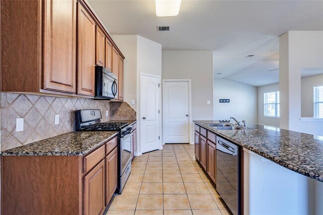 Building Photo - 293 Buckingham Dr