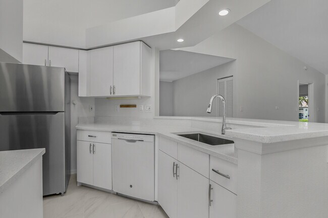Building Photo - 145 Wading Bird Cir