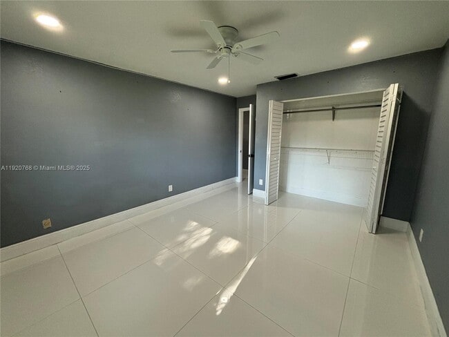 Building Photo - 7099 NW 48th Ct