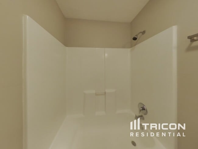Building Photo - 3149 Sextant Dr