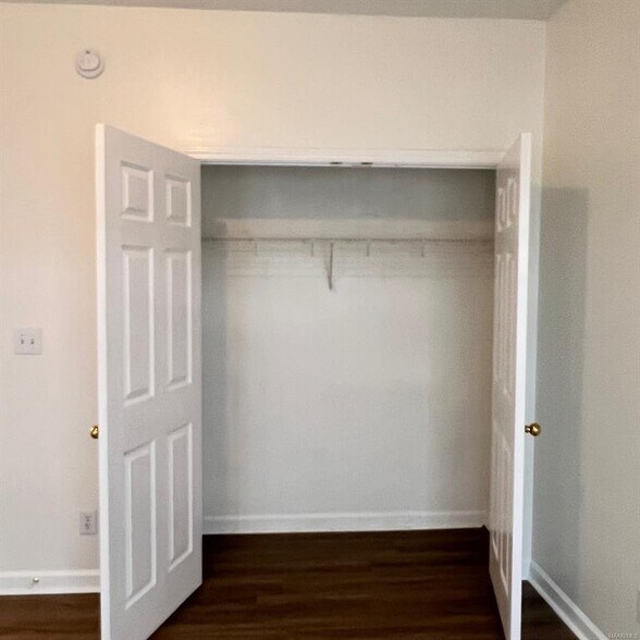 Building Photo - 4613 Harvest Way