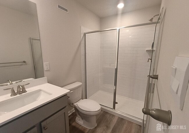 Building Photo - 25 Elliot Ln