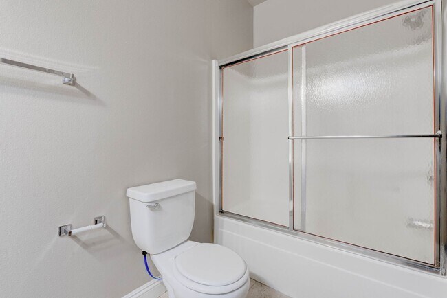 Building Photo - 10001 Crimson Palisades Pl